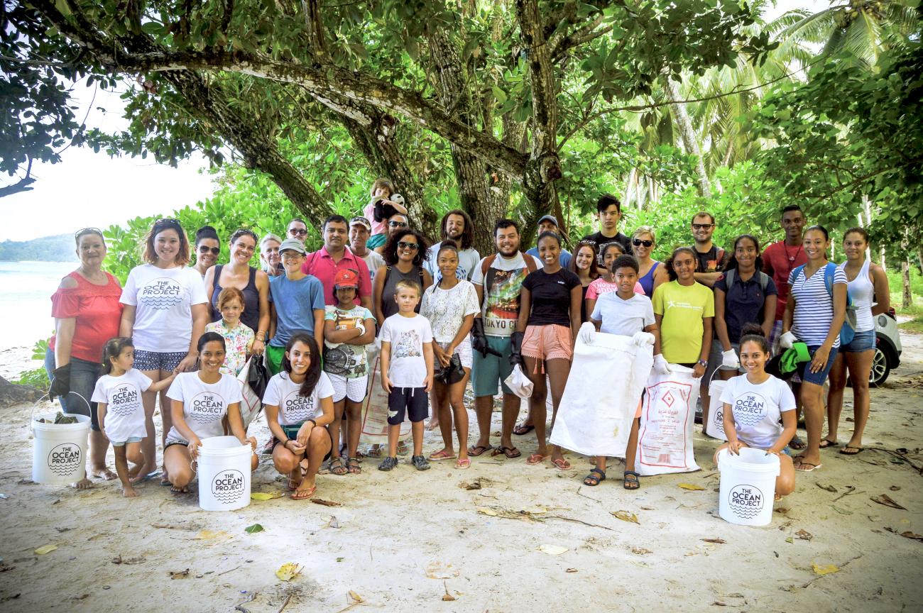 anse gaulette clean up group photo