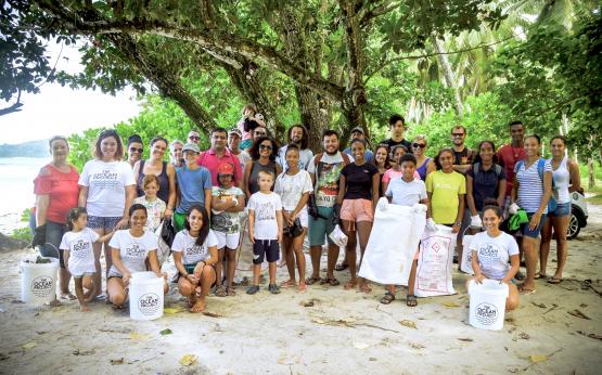 anse gaulette clean up group photo